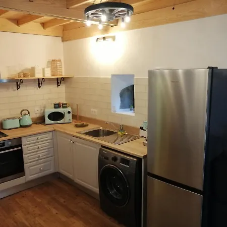 Ti Choa - Casa Da Praca * Angra do Heroísmo