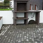 Ti Choa - Casa Da Praca Angra do Heroismo