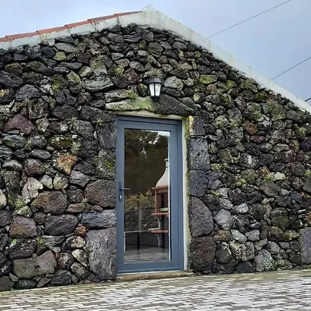 Ti Choa - Casa Da Praca Holiday home Angra do Heroismo