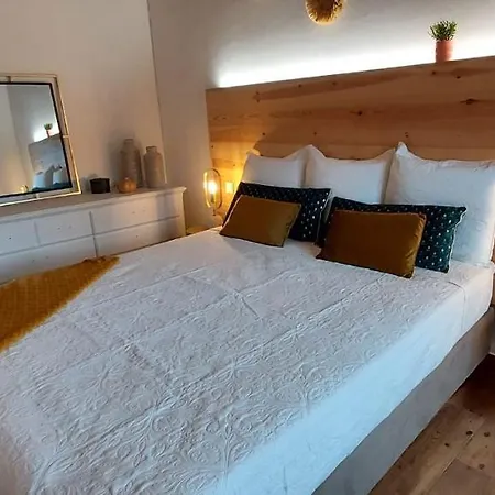 Ti Choa - Casa Da Praca * Angra do Heroísmo