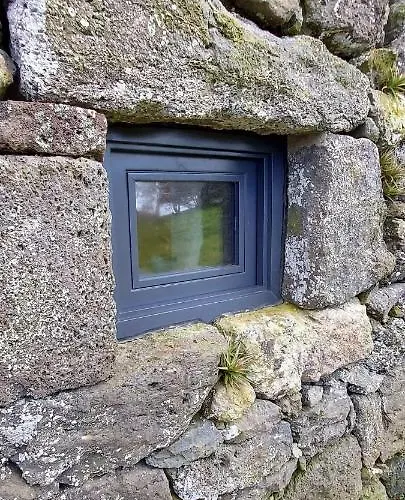 Ti Choa - Casa Da Praca Angra do Heroísmo