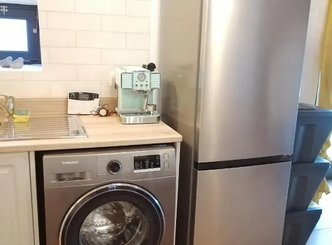 Ti Choa - Casa Da Praca Angra do Heroismo